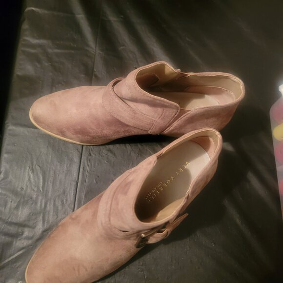 Very Volatile brand , booties , Made in Los Angeles - Picture 4 of 7